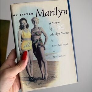 My Sister Marilyn: A Memoir of Marilyn Monroe Book